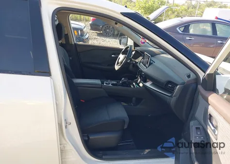 2021 Nissan Rogue Sv Intelligent Awd z USA, uszkodzony, nr VIN JN8AT3BB6MW215353